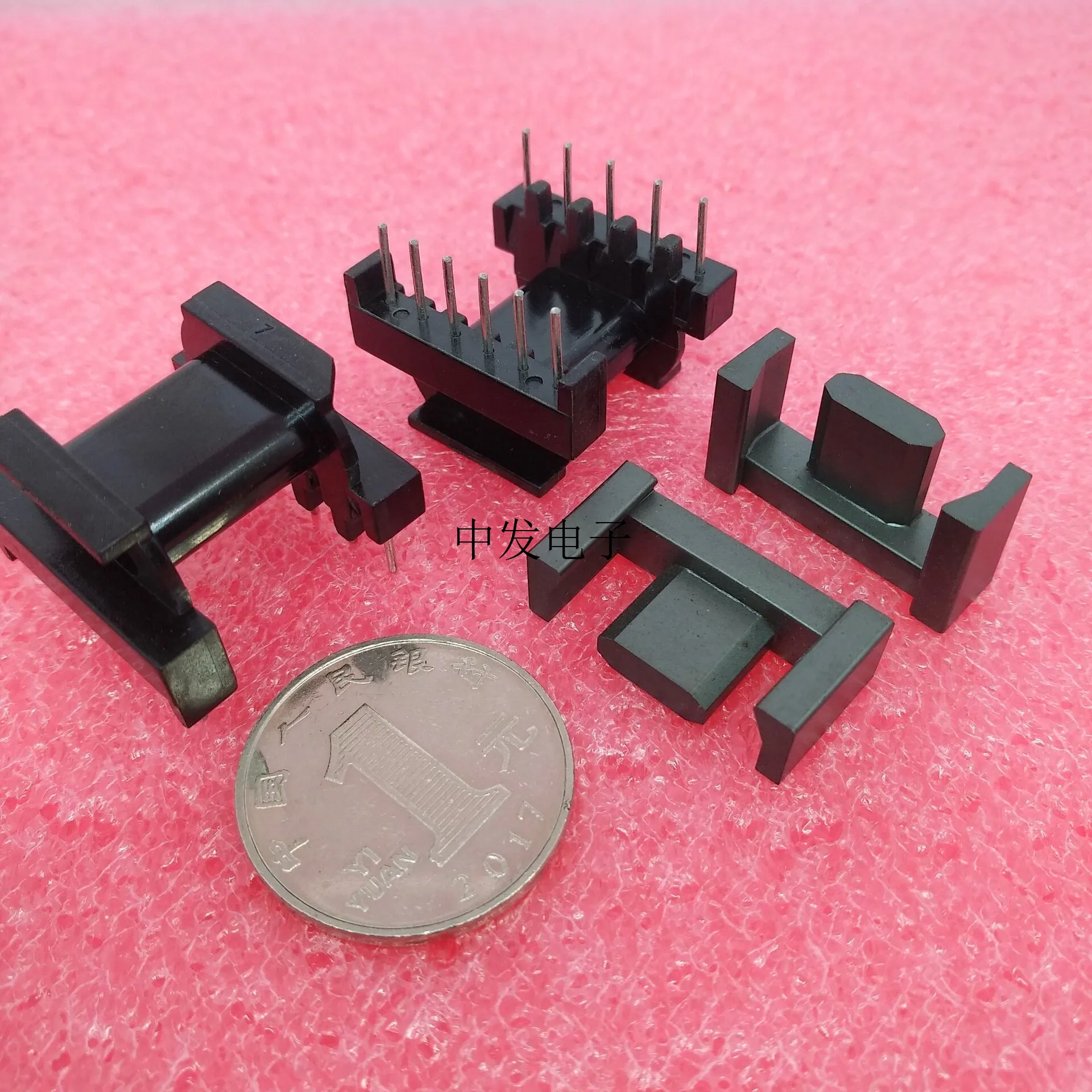 EPC25 Manganese Zinc Ferrite Core Horizontal 5 + 6 Bakelite Skeleton High Frequency Transformer Core PC40 Material