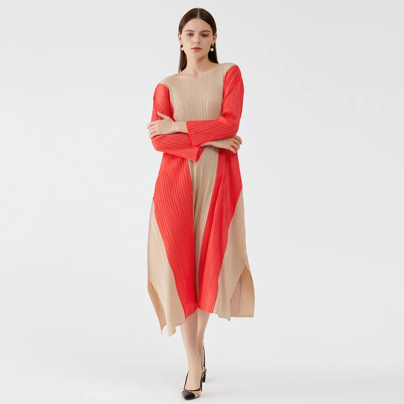 

2021 Autumn Winter New Temperament Medium Long Round Neck Dress Women's Autumn Contrast Color Loose Waist Irregular Long Dress