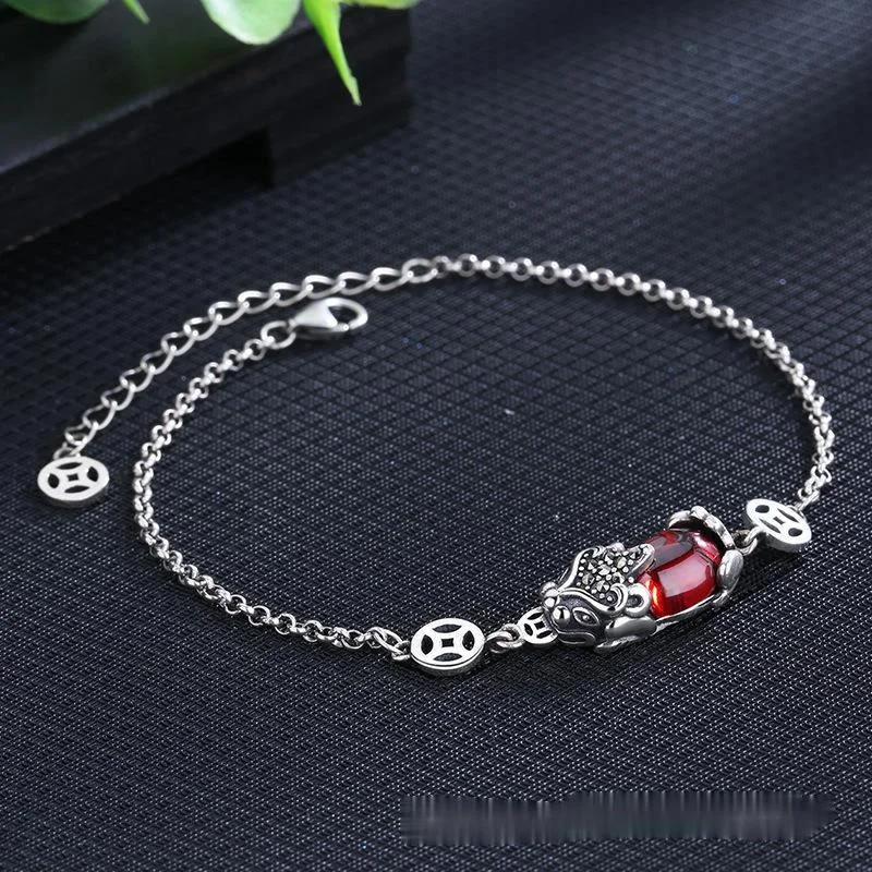 Vintage Silver Color Women's Pi Xiu Bracelet Red Gems Chain Bracelet for Feng Shui Wealth Healthy Bracelet Good Lucky Jewelry