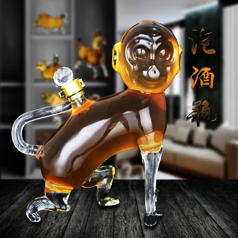 Animal Monkey Shaped Design Home Lead-free Whiskey Decanter 1000ML Novelty Wine Bottle Wine Decanter For Liquor Scotch Bourbon