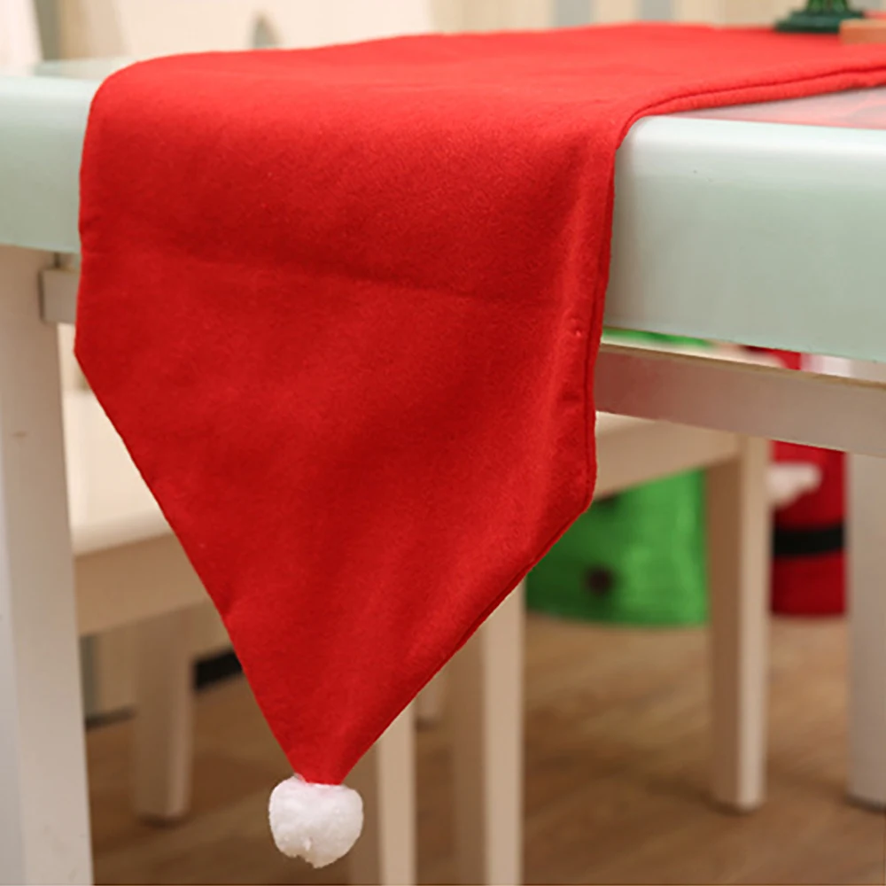 Juste de chaise avec chapeau rouge pour la décoration de la maison, chapeau de père Noël, couvertures arrière de chaise, table d'attente de Noël, fête de Noël