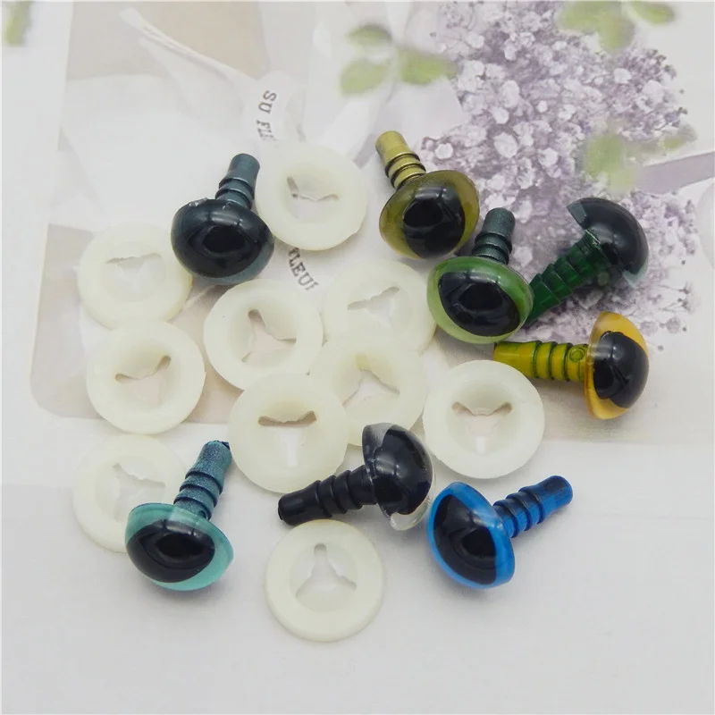 

Julie Wang 16PCS In Pair 12mm Plastic Animal Safety Eyes Oval Pupil Buttons With Washers For Toy Doll Eyeball Making Accessory