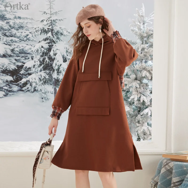 ARTKA 2021 Winter New Women Dress Vintage Woolen Plaid Patchwork Hoodie Dress Loose Warm Plus Velvet Midi Hooded Dress ZA20210D