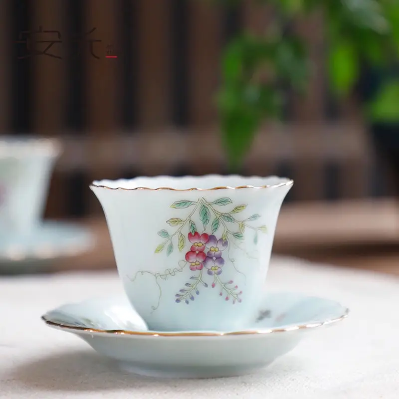 

Blue and White Porcelain Tea Cup Chinese Kung Fu Tea Set Outline In Gold Ceramic Master Teacup Personal Cup with Coaster Dish