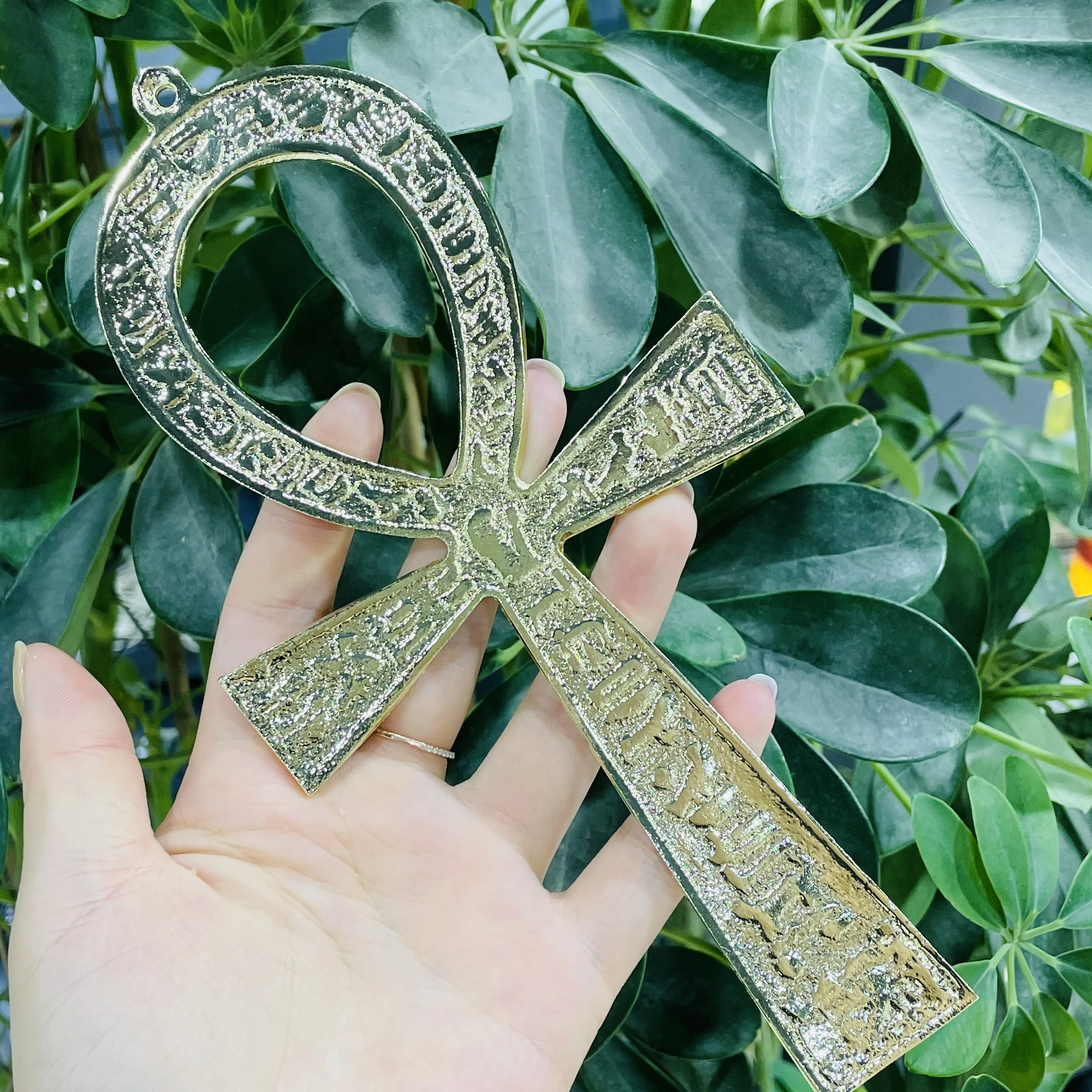 

NEW!!! Classic Metal Fashion Cross Egyptian Ankh Life Symbol Home Decor