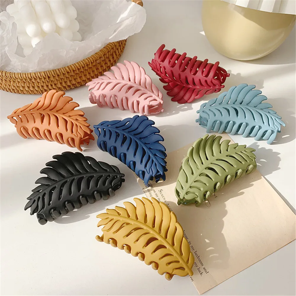Solid Color Claw Clip Large Barrette Crab Hair Claws Bath Clip Ponytail Clip for Women Girls Hairpins Nakrycia głowy Akcesoria do włosów