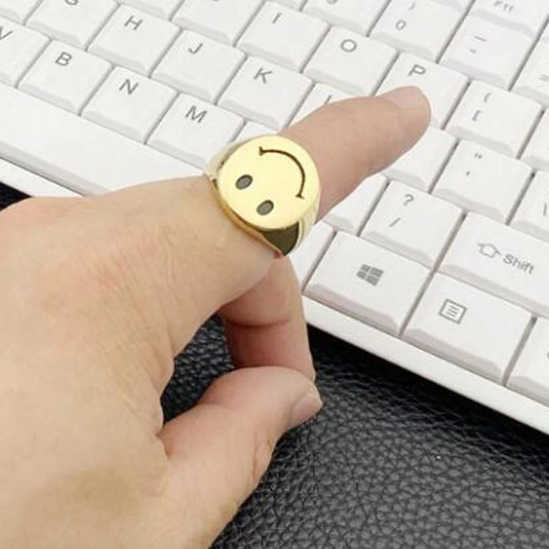 

Trendy Happy Smile Face Stainless Steel Ring Vintege Gathic Opening Adjustable Rings for Women Dropsshipping