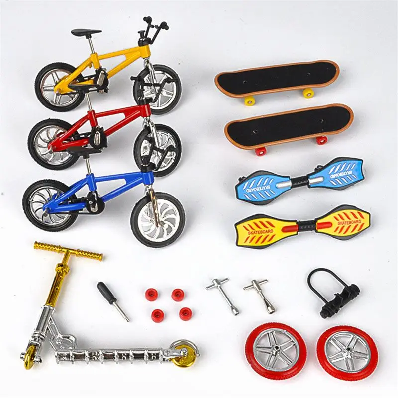 OOTDTY Mini Scooter Scooter a due ruote Giocattoli educativi per bambini Scooter da dito Bici Skateboard con tastiera