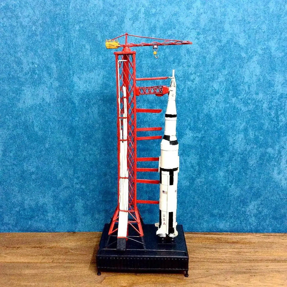 Rocket Model Vintage Ironwork Model Tin Retro Crafts Handmade Collection Handicraft Decorations Gifts