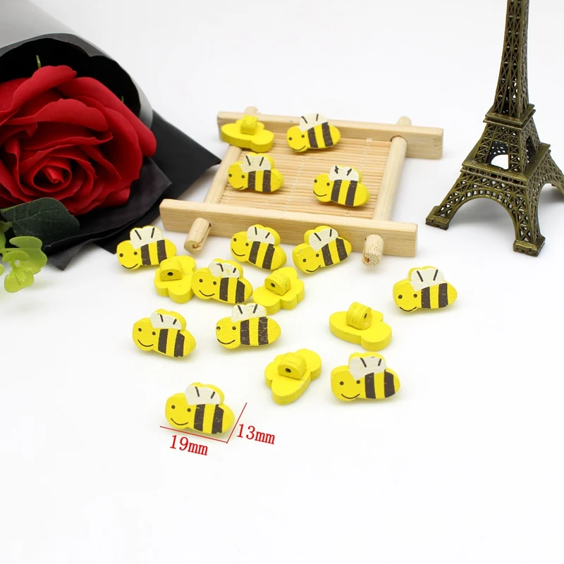 40pcs Yellow bee Buttons for Handwork Sewing Scrapbook Clothing Crafts Home Decor Accessories Decorative Wooden Buttons