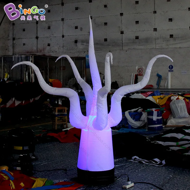 Exquisite 2 Meters Tall Inflatable Tree Branch for Eestaurant / Color Changing LED Lighting Tree Shape Balloon for Display Toys