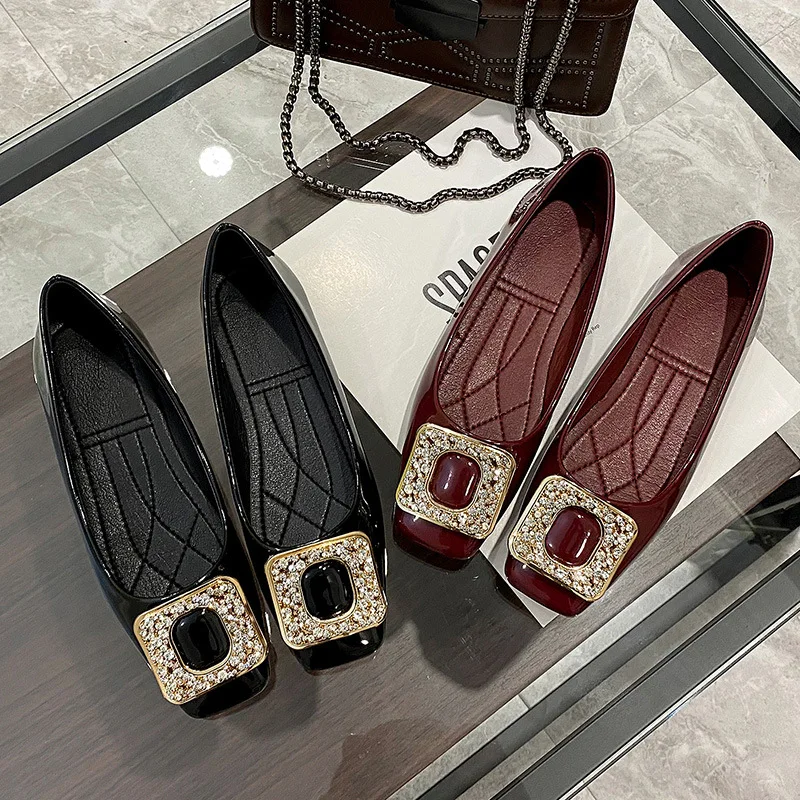 Scarpe da donna estate e autunno nuovo stile fibbia con strass testa tonda piatta fondo morbido scarpe All-match da donna