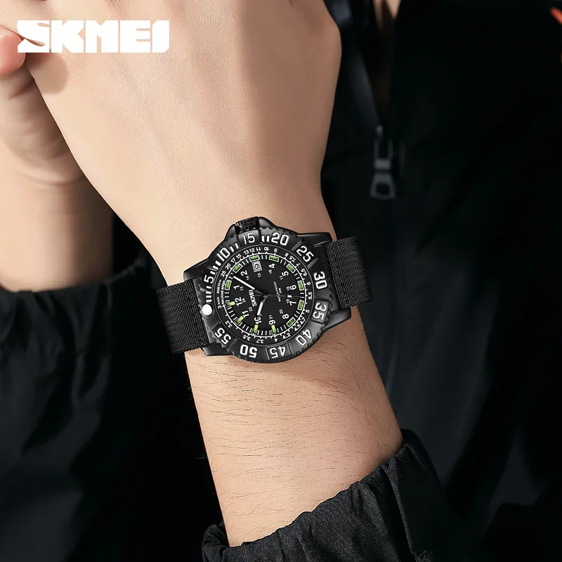 SKMEI Men Watch Luxury Dress Nylon Strap Fashion Wristwatch Simple Dial Design Quartz Watch Calendar 30M Waterproof Clock Man