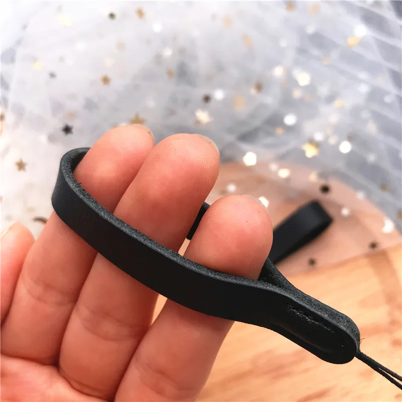 New Genuine Leather Short Phone Strap Anti-lost Key Chain Quality Lanyard Finger Rope For U Disk Bluetooth Small Speaker Sling