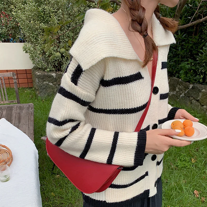 Fashion Chic Striped Knitted Cardigan Women's Autumn 2021 New Laple Loose Single Breasted Long Sleeve Sweater Coat X825