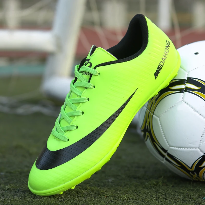 Superfly Sapatos de futebol profissional para crianças, grampos interiores, tênis de futsal, botas de futebol masculinas, quentes, originais, relvado