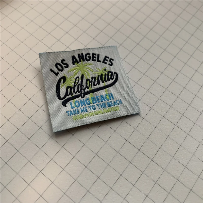 

Custom 3*3m High desnity Cloth Woven Labels Clothing Labels