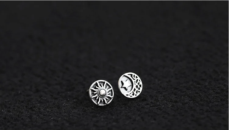 Vintage Asymmetry Couple Sun Moon Stud Earrings for Women\'s and Men\'s Goth Punk Earrings серьги панк Fashion Jewelry