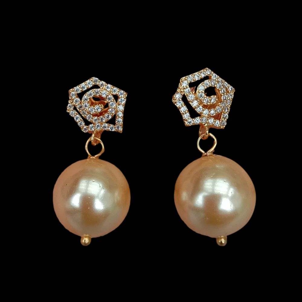 Champagne Sea Shell Pearl Cultured White Pearl Electroplated Necklace Bracelet Earrings Set Women Jewelry