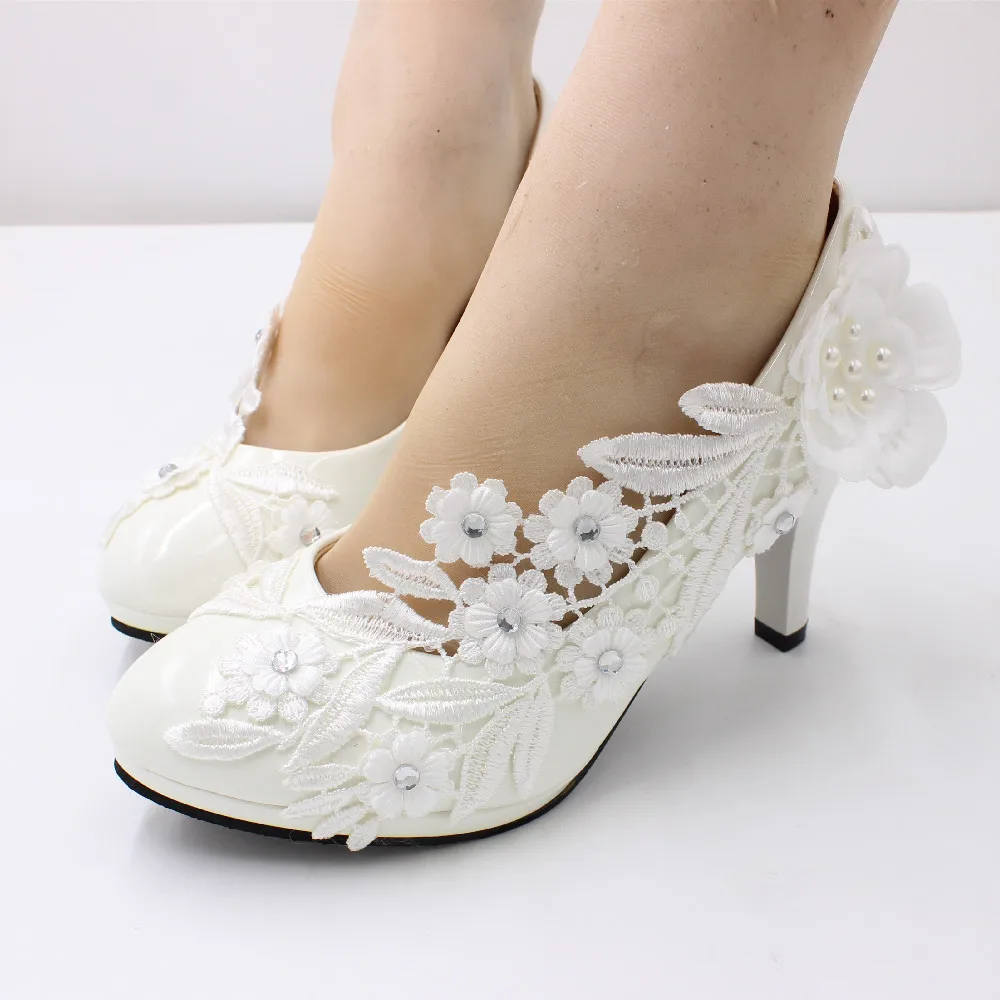 【Xingchenmao】2022 New high-heel flower lady\'s wedding shoes Fashion bridal shoes White large size round head women\'s shoesBH2112