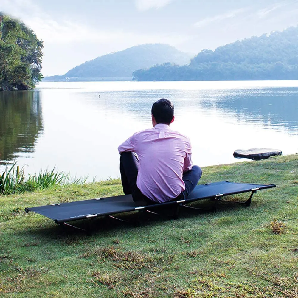 Cuna de Camping plegable portátil para una sola persona, cama plegable para exteriores, 330lb, peso de rodamiento compacto para Picnic al aire libre