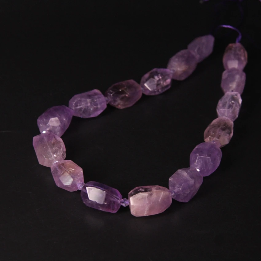 

15.5"/strand Cut Light Amethysts Freeform Nugget Pendants,Faceted Natural Quartz Loose Bead for Necklace Bracelat Jewelry Making