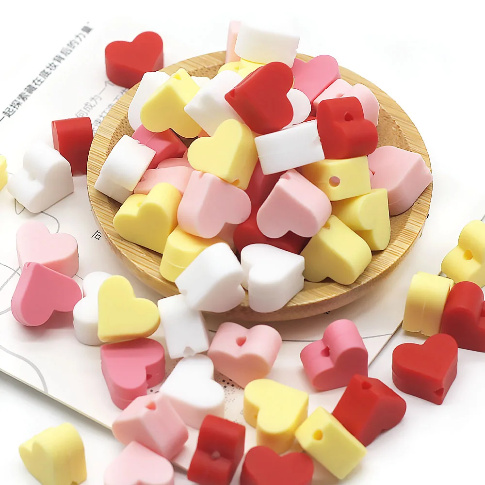 Cute-Idea 10pcs perline in Silicone Mini perline a cuore giocattoli per dentizione per bambini fai-da-te accessori per ciondoli a catena per ciuccio BPA articoli per bambini gratuiti