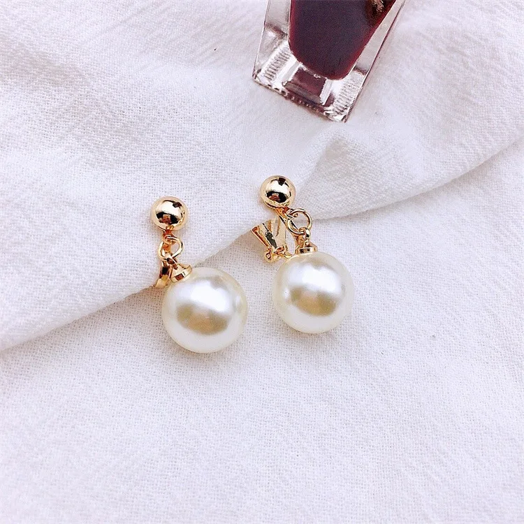 GRACE JUN Korean Style Gold Color Pearl Clip on Earrings No Pierced for Women Party Wedding Fashion Cuff Earrings Luxury Jewelry