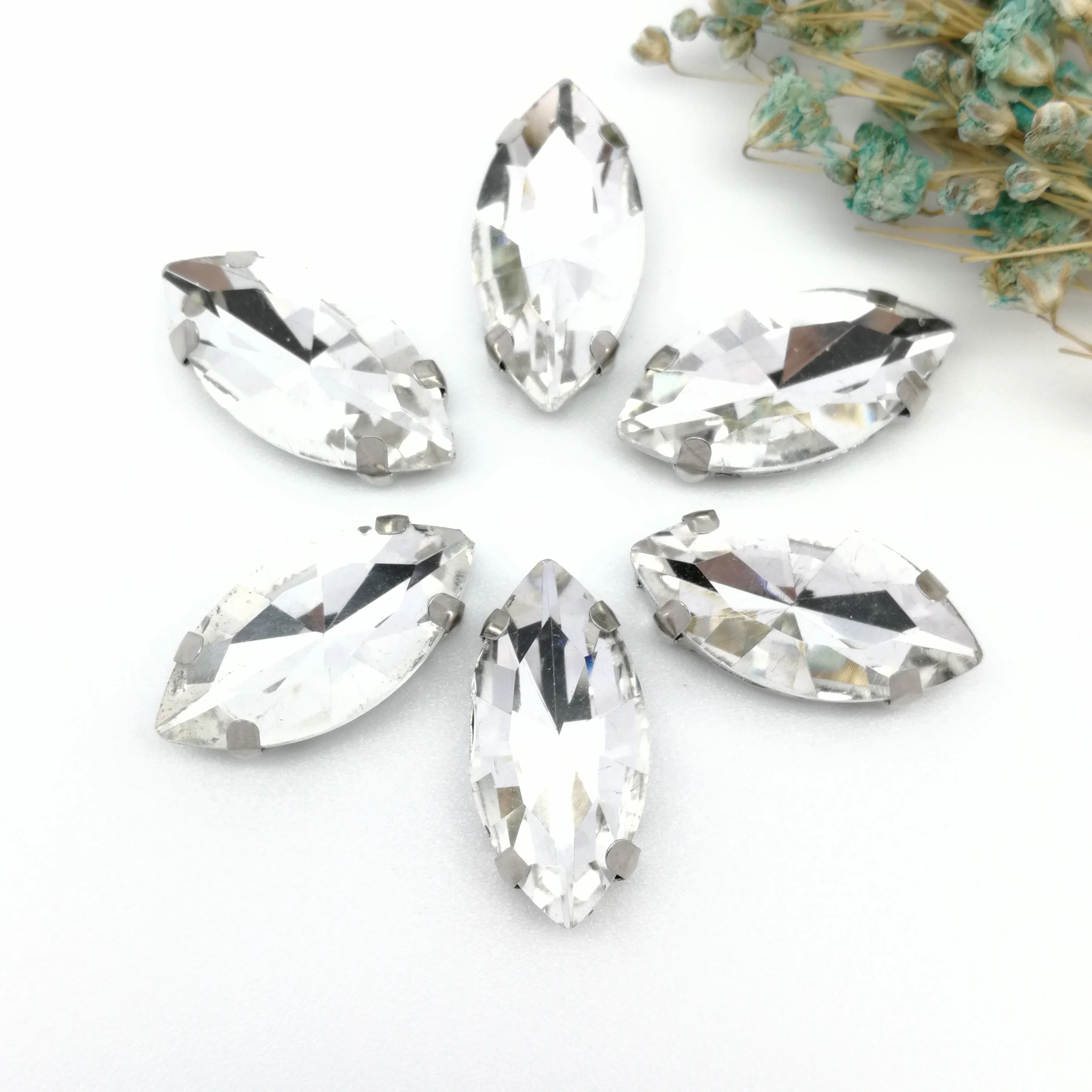 4-32MM Horse Eye / Leaf Shape Glass Rhinestones With Claw Sew On Crystal Stone Strass Diamond Metal Base Buckle For Clothes