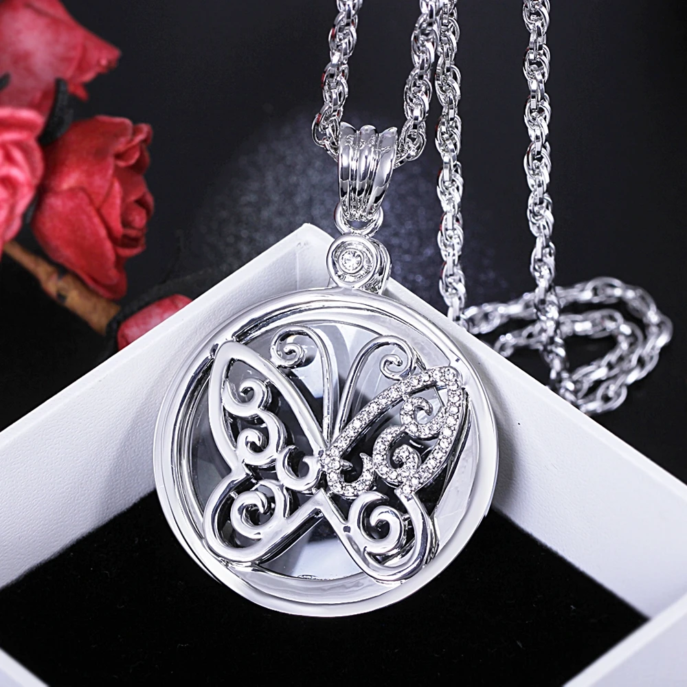 DreamCarnival1989 Women Sweater Necklace Crystal Butterfly Pendant 40mm Glass Len 2 Times Enhance for Reading Gift Mother P-0034