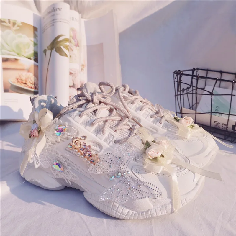 Diamond Butterfly Sneakers Sport Casual Shoes Female European Autumn Winter Shining Canvas Shoes Women