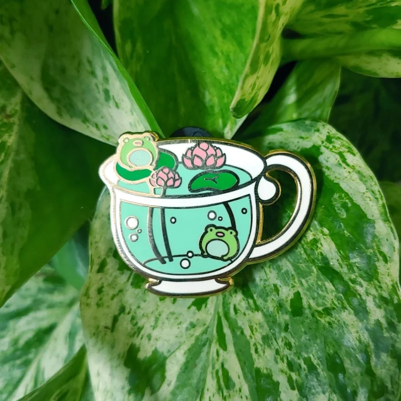 Sale Cute Animal Frog Enamel Pins Cartoon Lotus Leaf Cup Brooch Fashion Lapel Pin Badges Backpack Accessories Jewelry Gifts 2021