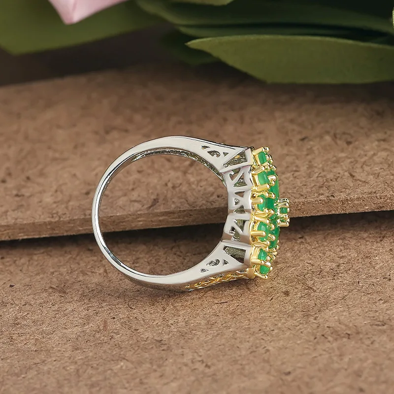 Cellacity Luxury Flower Design Hollow out Silver  Jewelry Gemstones Emerald Ring for Women Creative Female Anniversary Gift