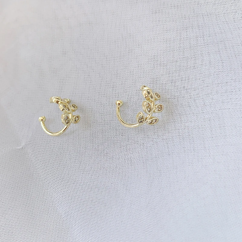 Fashion Gold Color Leaf Clip Earring For Women Without Piercing Puck Rock Vintage Crystal Ear Cuff Girls Party Jewerly Gifts