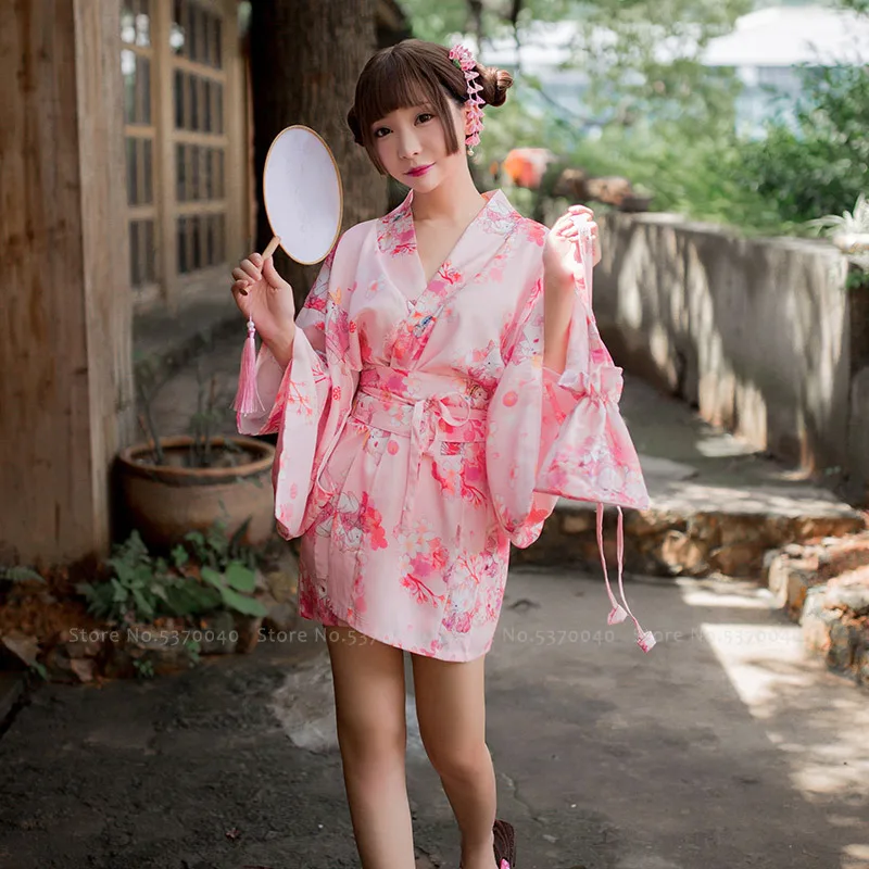 

Japanese Kimono Dress Women Sexy Yukata Robe Pajamas Girl Pink Sakura Traditional Costumes Party Exotic Floral Chemises Homewear