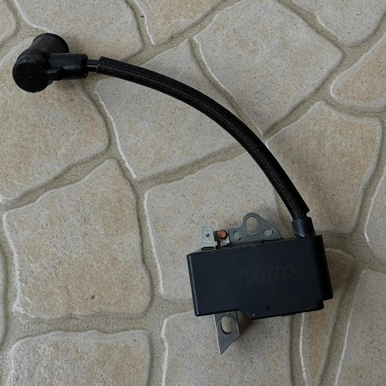 FS 75 80 85 الإشعال لفائف HS 75 80 85 FS75 FS80 FS85 HS75 HS80 HS85 OEM 4137 400 1350 ، 41374001350