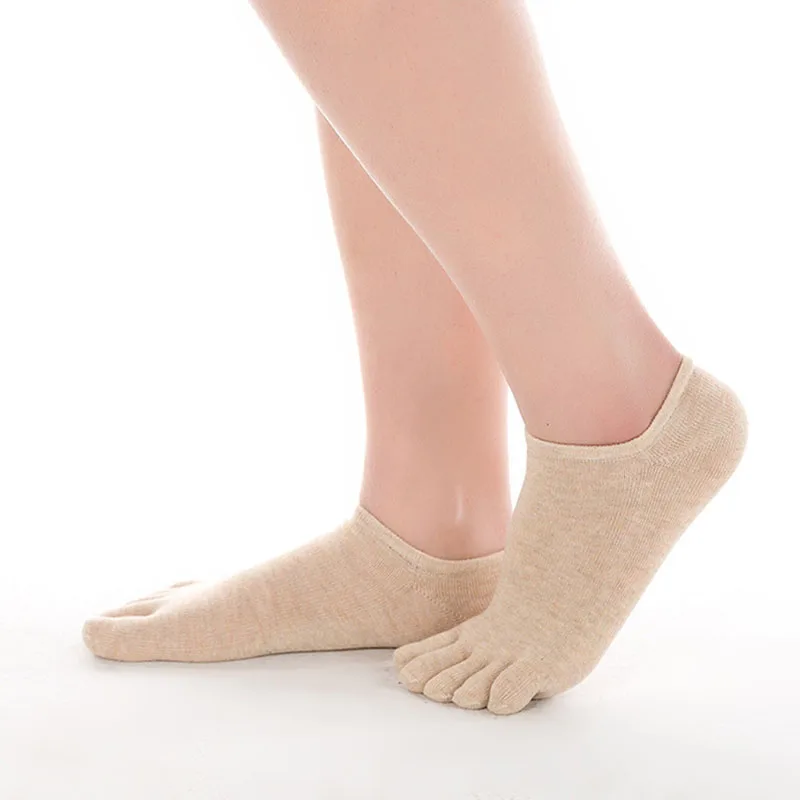 5 Pairs Womans Casual Socks with Toes Short Spring Summer Sweat-absorbing Solid Invisible Ankle Sock Low 5 Fingers No Show Socks