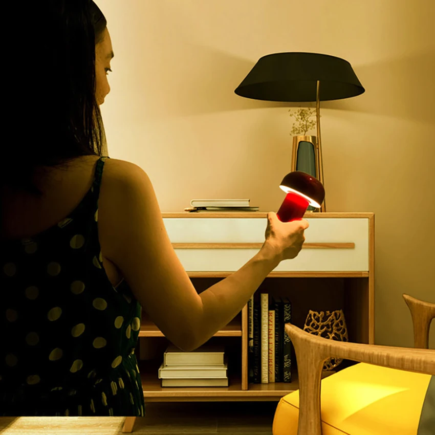 Luz nocturna con carga USB, lámpara con forma de Seta, Control táctil, atenuación continua, decoración del hogar y dormitorio, nuevo diseño