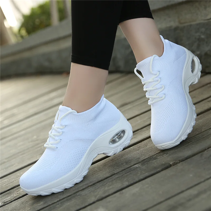 Big 35-42 Women Tennis Shoes Platform Tenis Mujer Cheap 2020 Woman Mother Sport Shoes Ladies Lace Up Trainer Zapatos De Mujer