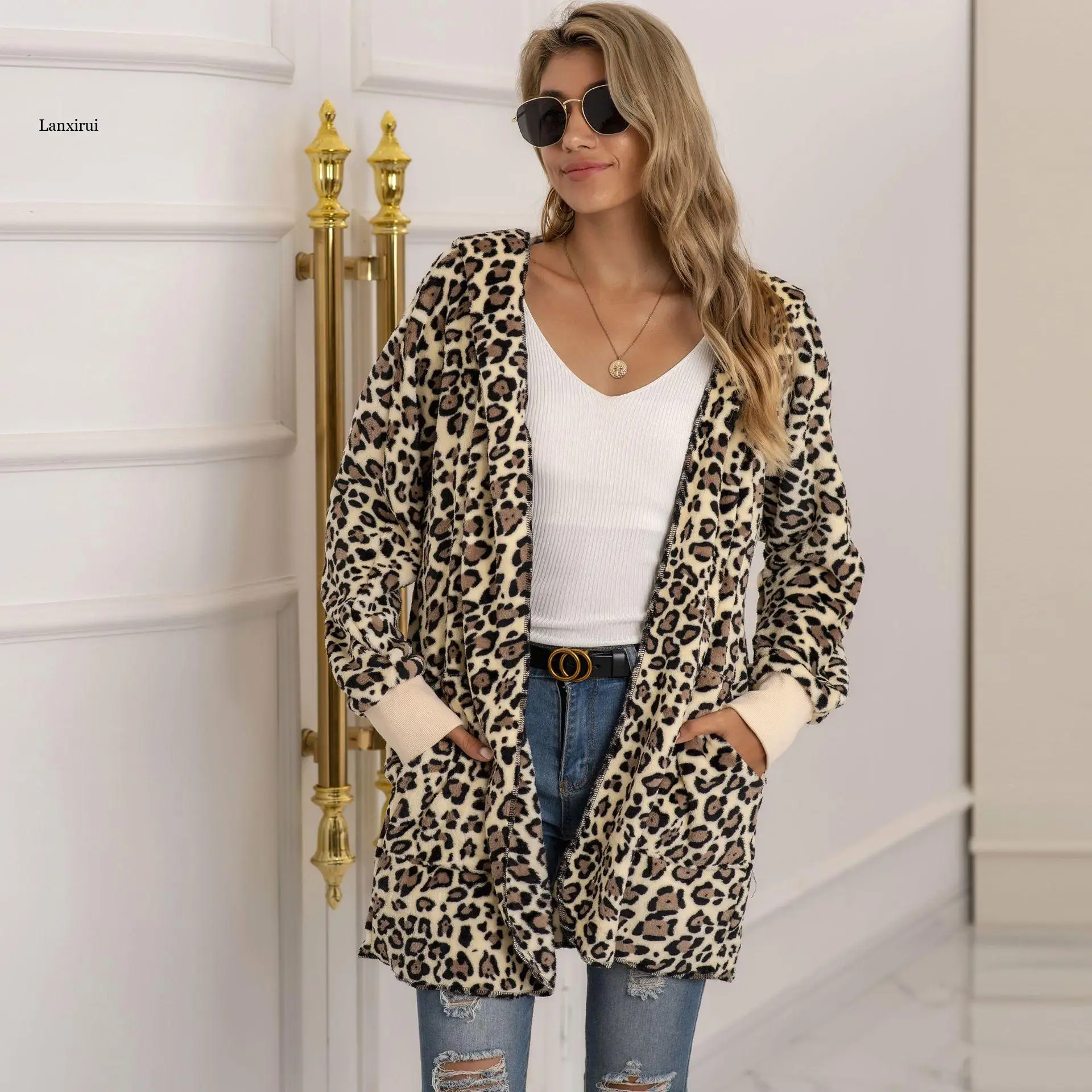 Faux Fur Jackets Women Coats Long Sleeve Warm Leopard Hooded Coats Short Outerwear Female Autumn Winter Overcoat