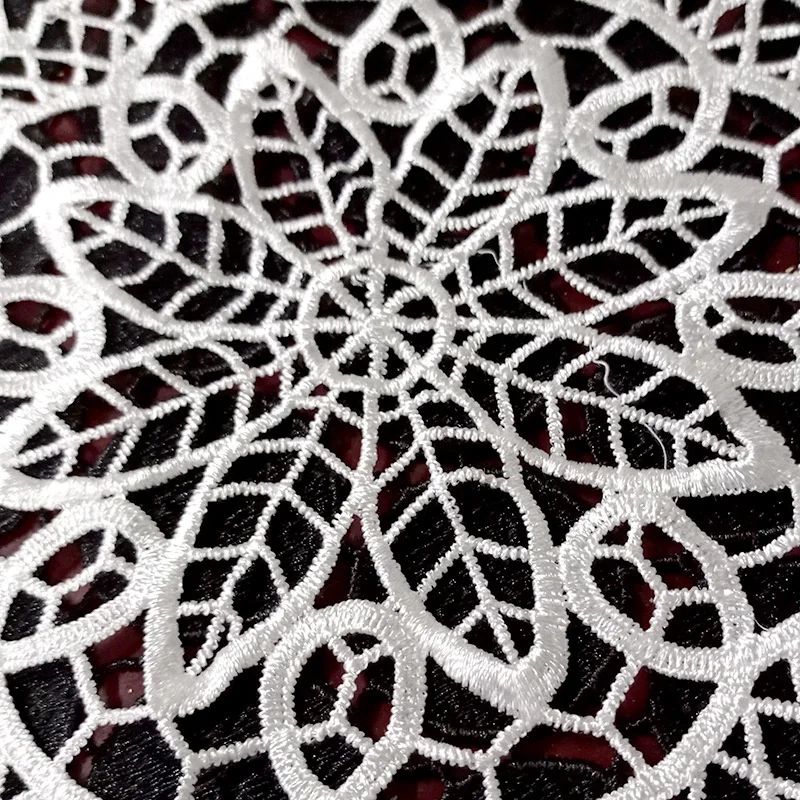 1Pcs 30x30cm Round Shape Embroidery Lace Table Cloth For Dining Table Bedside Kitchen Decoration Accessories