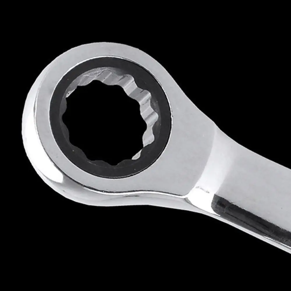 Торцевой ключ с трещоткой, 8-19 мм