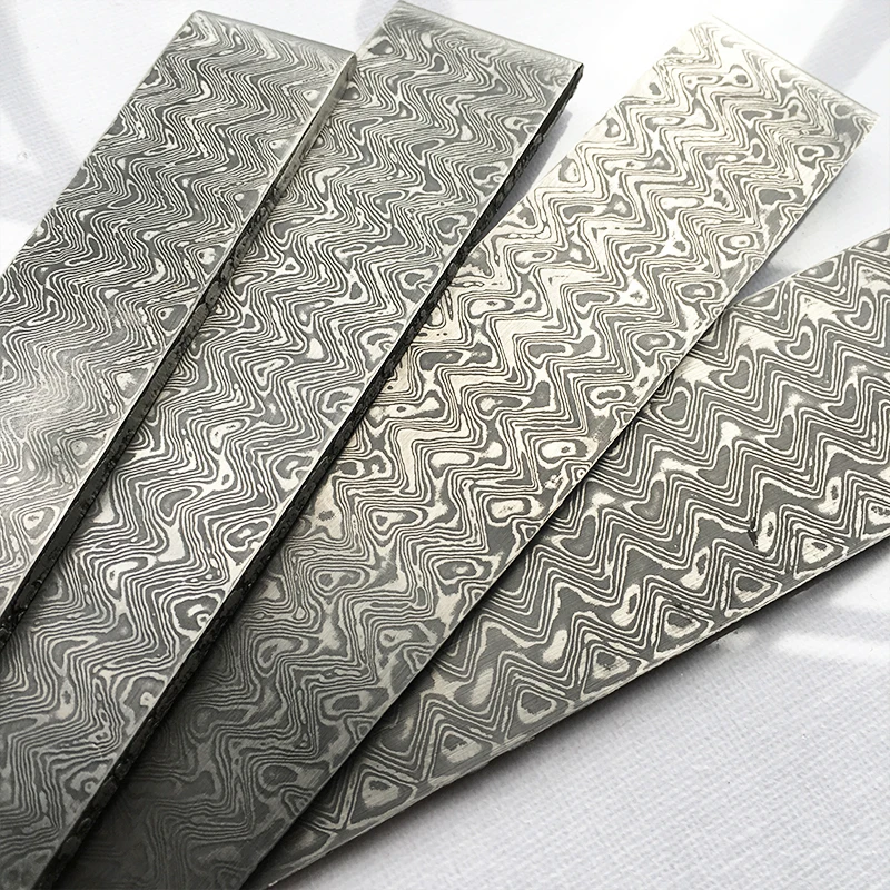 Wave Pattern Damascus Steel VG10 Sandwich for DIY Exquisite Knife Making Has Been Heat Treatment Steel Knife Blade Blank Tyseek