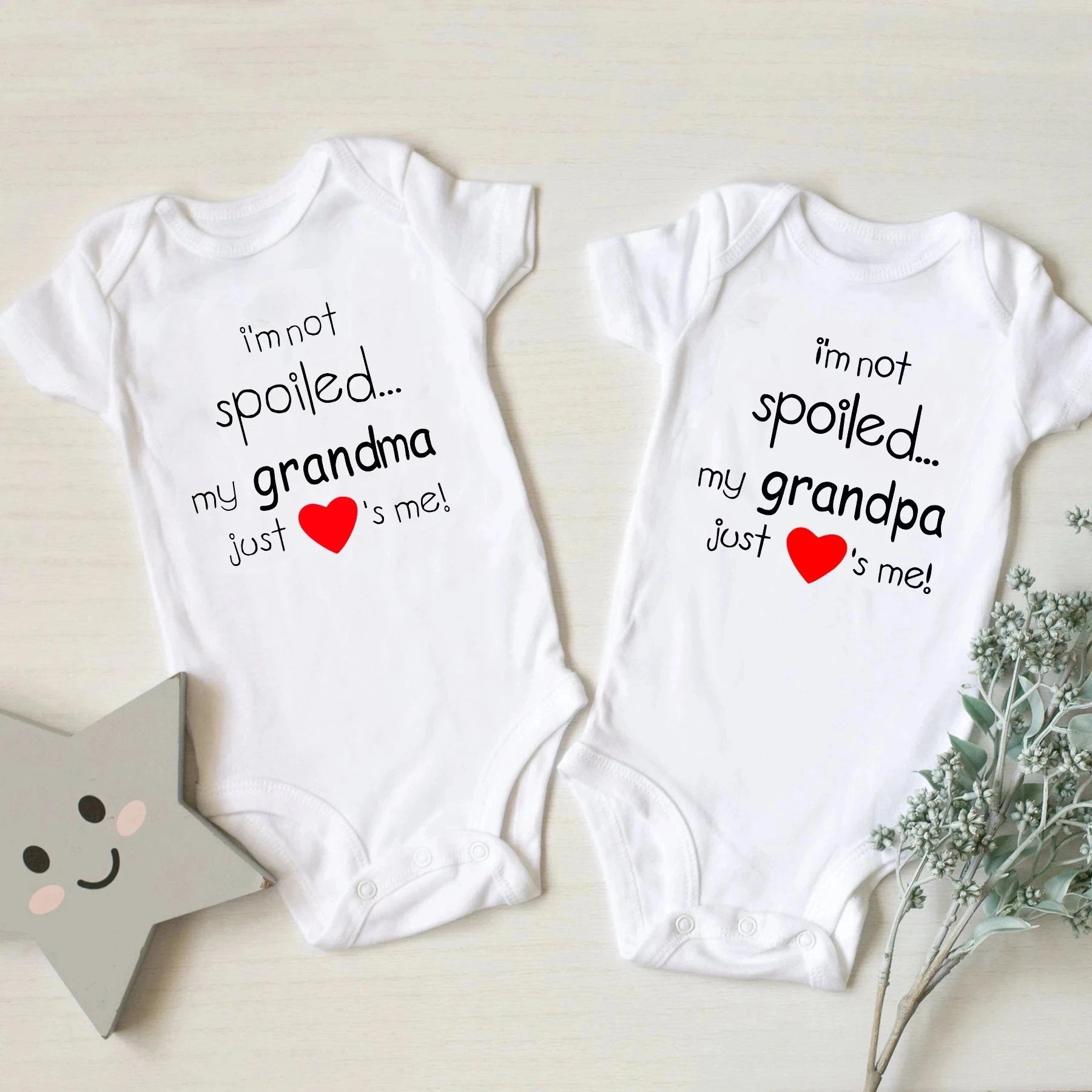 I'M Not Spoiled My Grandpa/Grandma Just Loves Me Funny Baby Boys Girls Onesie Bodysuit Body Baby Boys Girls Rompers Outfits