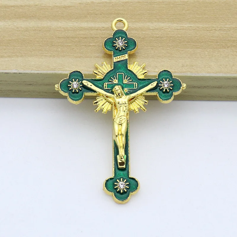 Antique Catholic Church Relics Wall Crosses Crucifix Jesus Christ Cross Pendant Wall Crucifix Home Chapel Decoration Keychain