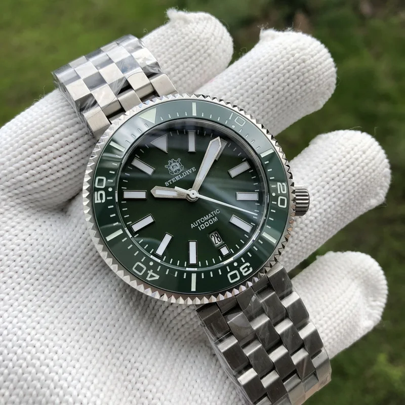 STEELDIVE Mens Automatic Watches Diver Watch 1000m Waterproof Mechanical Wristwatch Big Dial Luminous Sapphire Ceramiz Bezel view 3