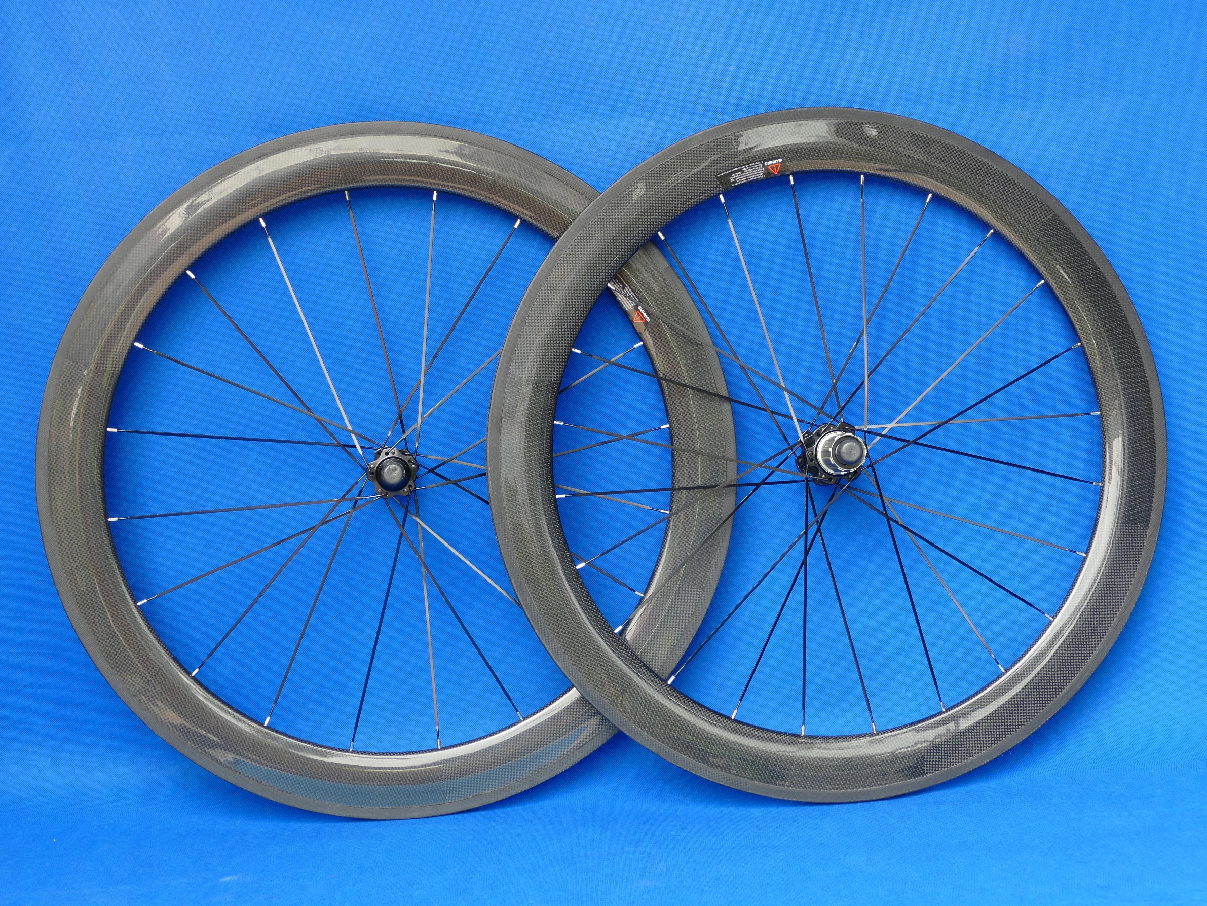 

1 Pair : 3K UD Full Carbon Matt Glossy Road Bike Clincher Tubeless Wheelset 60mm - 27mm 25mm width Bicycle Rim 700C
