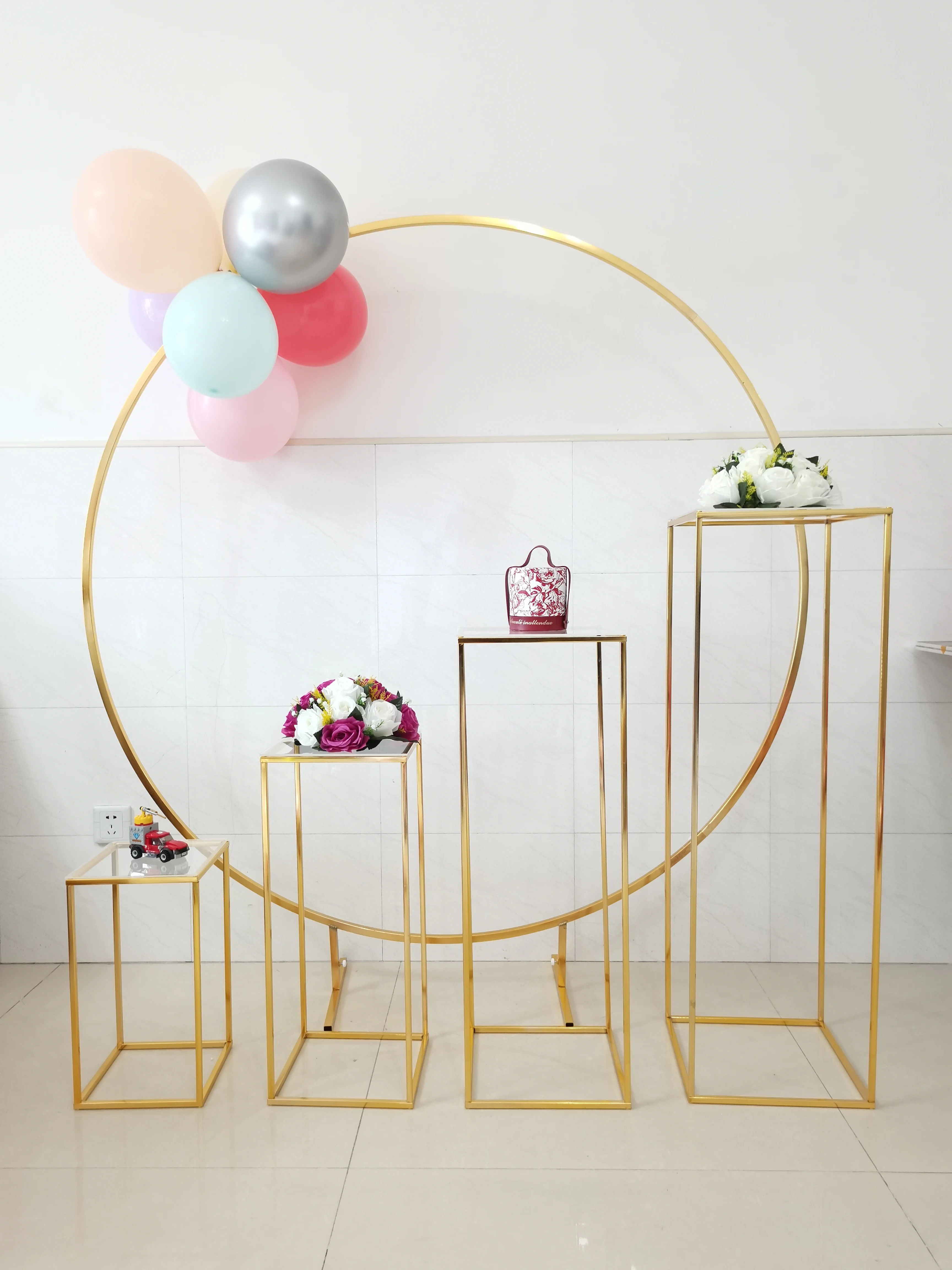 

Wedding Flower Bouquet Plinths Table Stage Iron Circle Birthday Party Arch Backdrops For Balloon Sash Toys Craft DIY Floral Rack