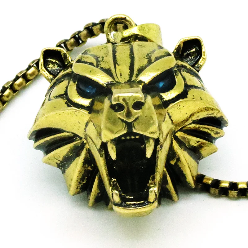 Wizard School Caucasus Bear Medallion Pendant Necklace 31*34mm Blue Rhinestone Wild Cosplay Game Animal Chain Necklace With Bag