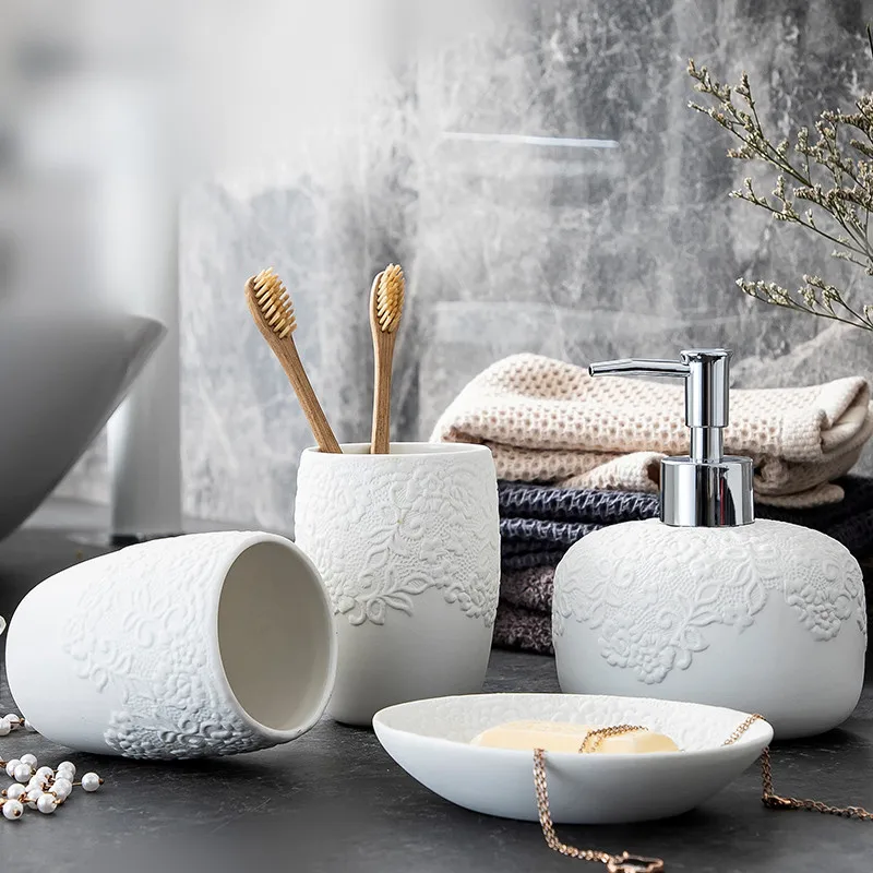 

Lace Embossed Ceramic Bathroom Accessories Set Soap Dispenser Toothbrush Holder Wedding Gift Simple Wash Set